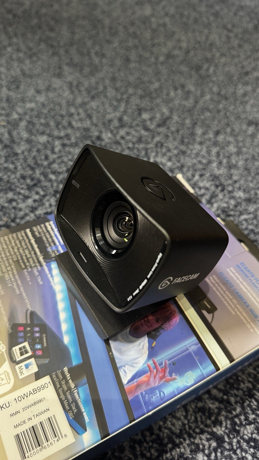MINT Elgato Facecam