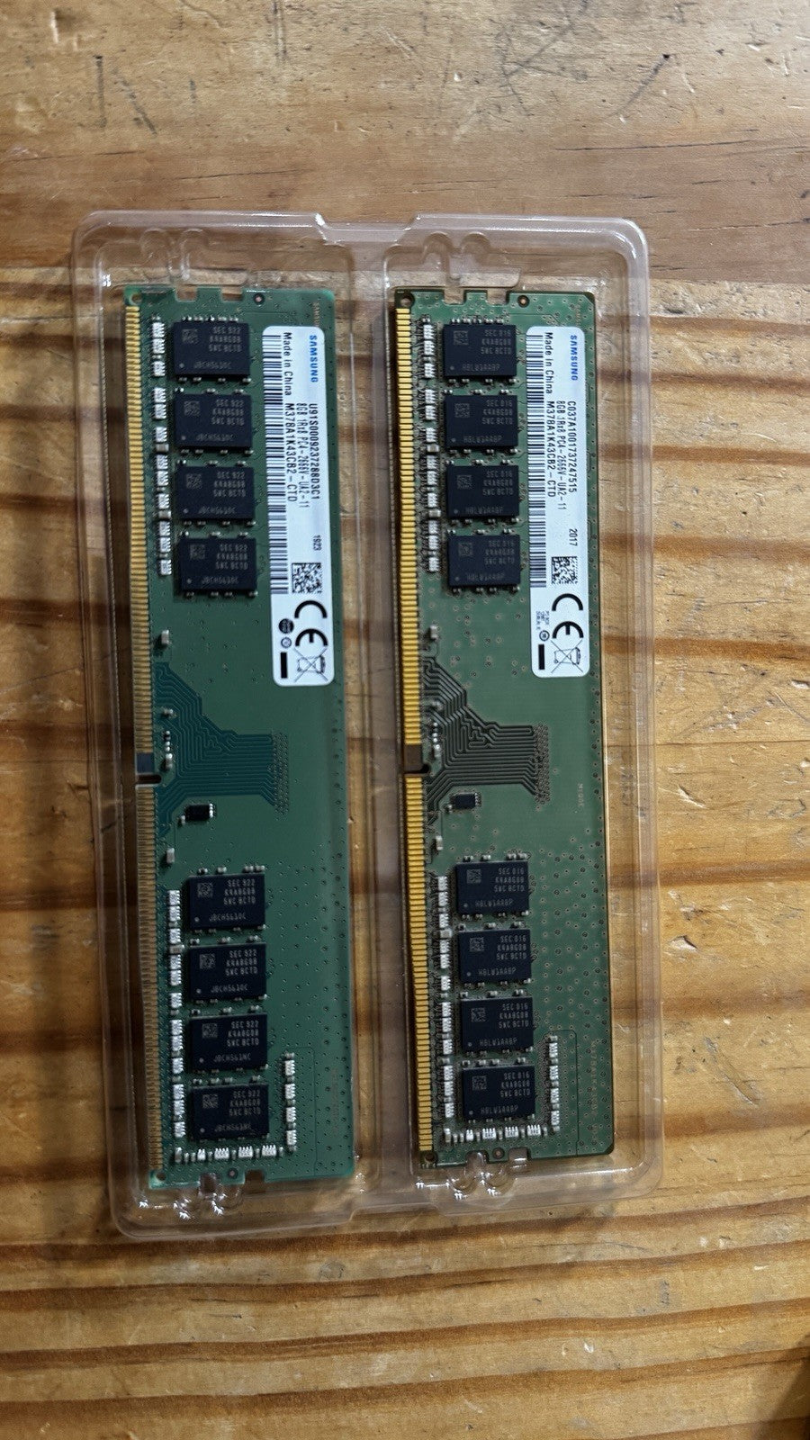 Samsung 16GB DDR4 PC Memory RAM 8GBx2 PC4-2666V