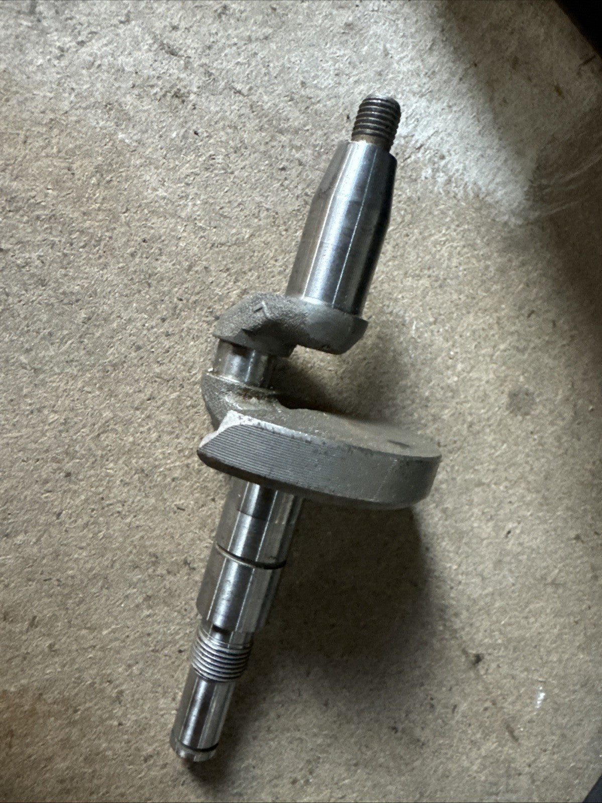 BRAND NEW GENUINE STIHL CRANKSHAFT FOR 021 Chainsaw (1123 031 0500)
